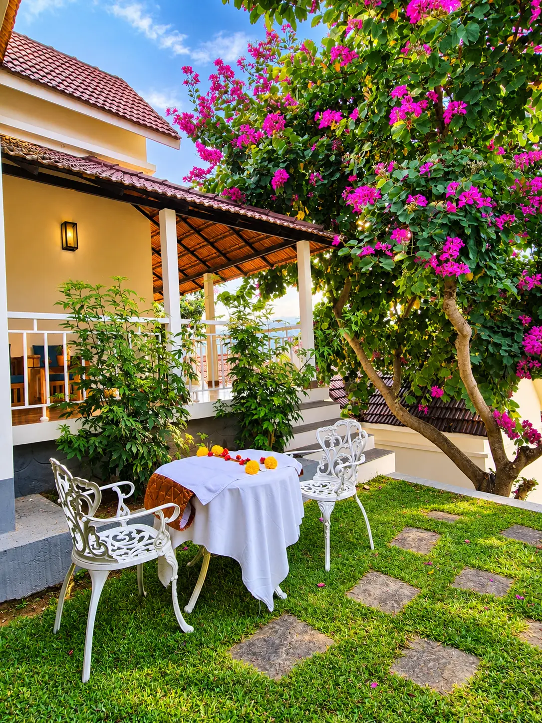 Family enjoying the peaceful mountain surroundings at Mirth Resorts Kanthalloor